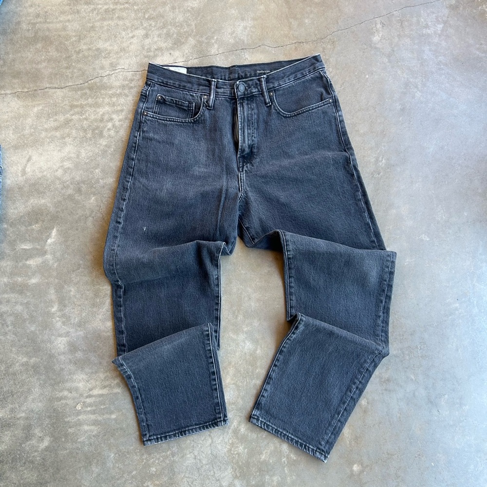 GAP Men's Dark Gray Relaxed Taper Jeans